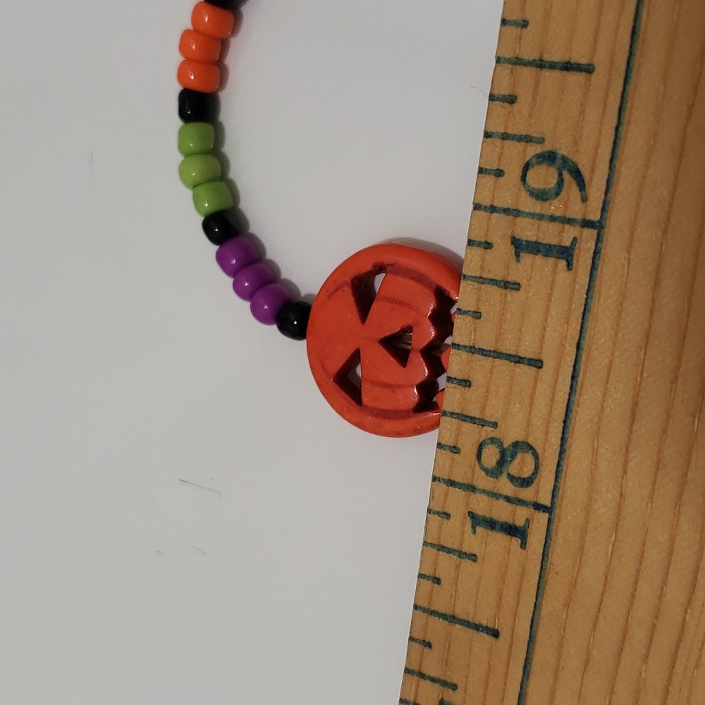 New Fun Jack o' Lantern Pumpkin Halloween Colors Stretch Bracelet Set - Picture 4 of 4